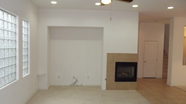 Foto del edificio - 9201 Worsley Park Pl
