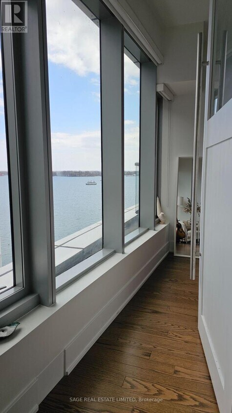 Photo principale - 39-1139 Queens Quay E