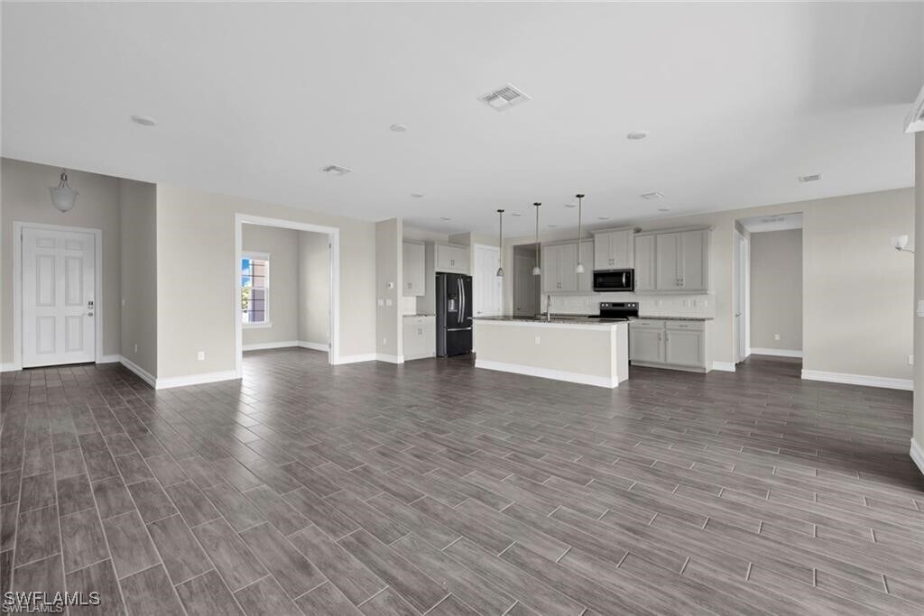 Foto principal - 12329 Isabella Dr