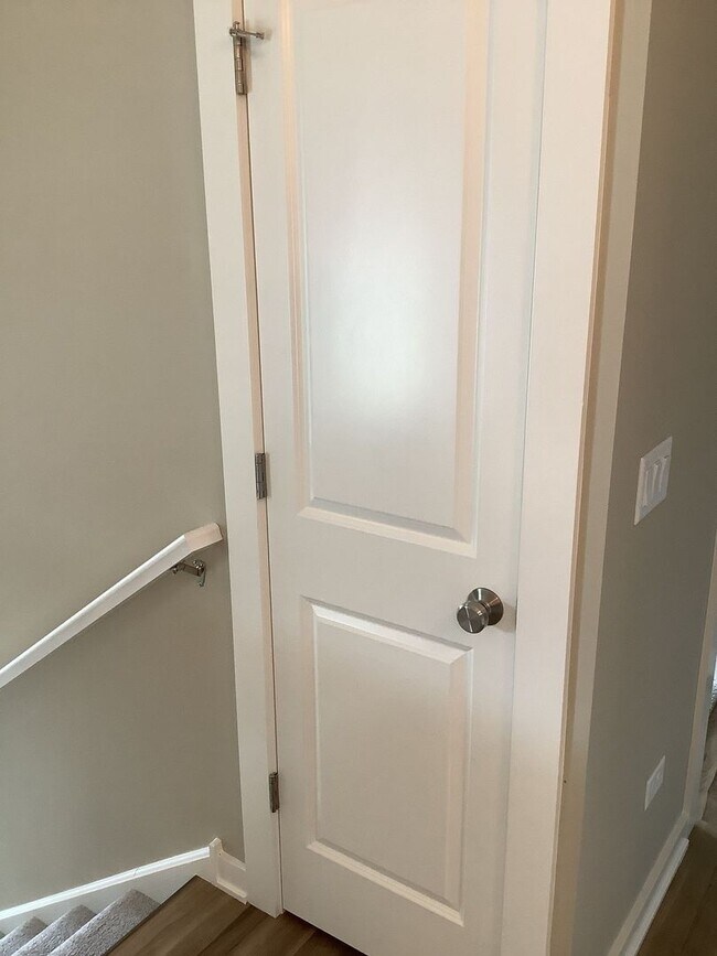 Foto del edificio - Chestnut - 2Br/2Ba Rental Home - Second Floor