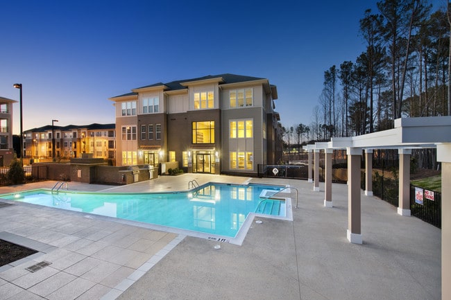 Tryon Place apartments — community photo - Tryon Place
