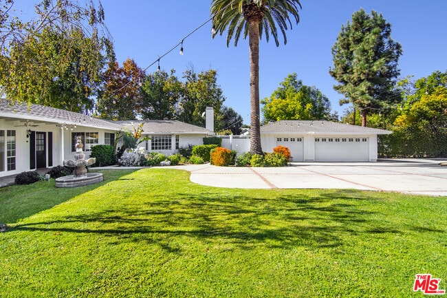 Building Photo - 22960 Erwin St