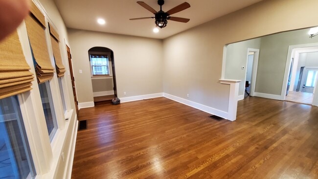 Living Room - 340 Monteray Ave