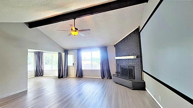 Building Photo - 4606 Mandalay Dr