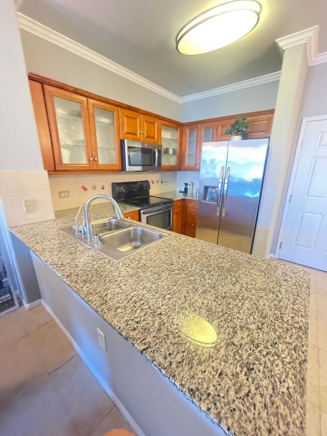 Foto del edificio - Quiet Cortez Hill Gem – Central, Sunny, an...