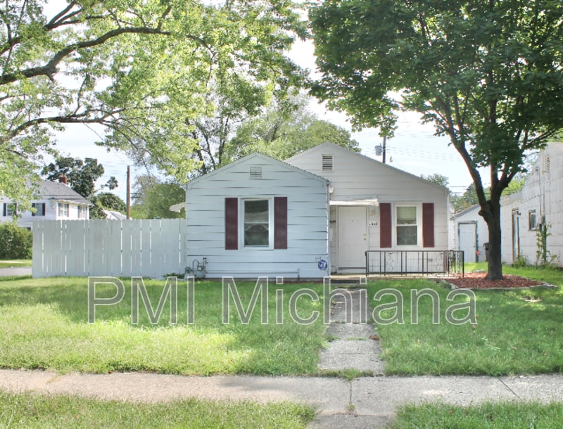 Primary Photo - 1622 Wilber St