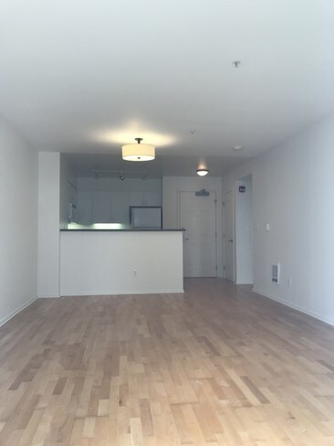 Building Photo - 3981 Alemany Blvd
