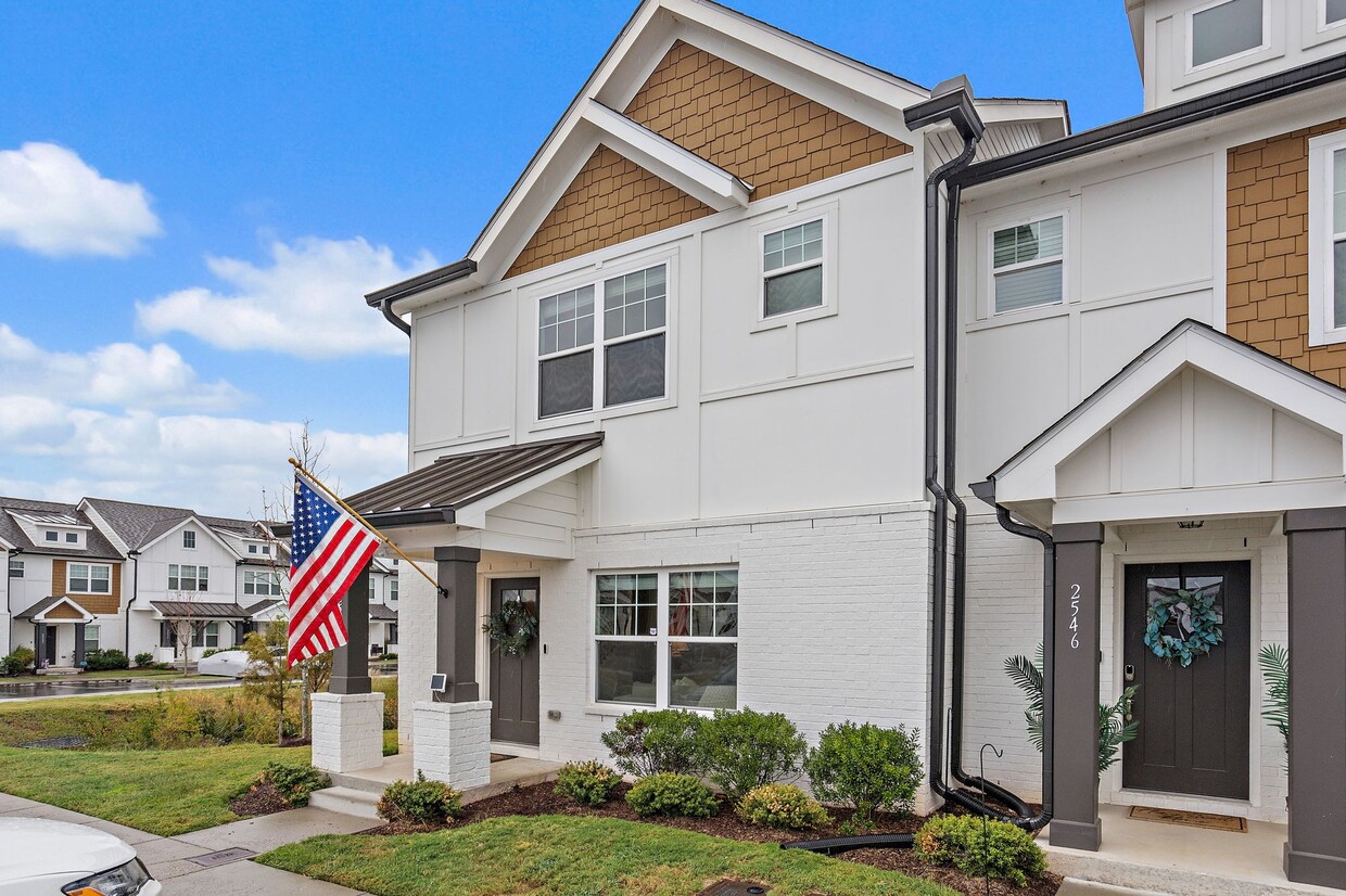 Photo - 2548 Hanford Ave (Nashville, TN)