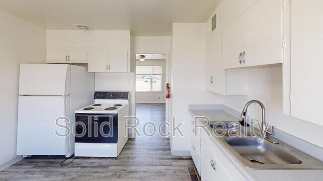 Foto del edificio - 1216 Janes Ln