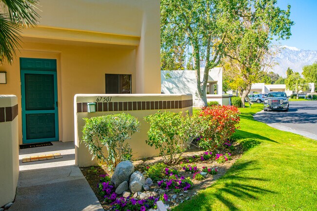 Building Photo - 67501 Toltec Ct