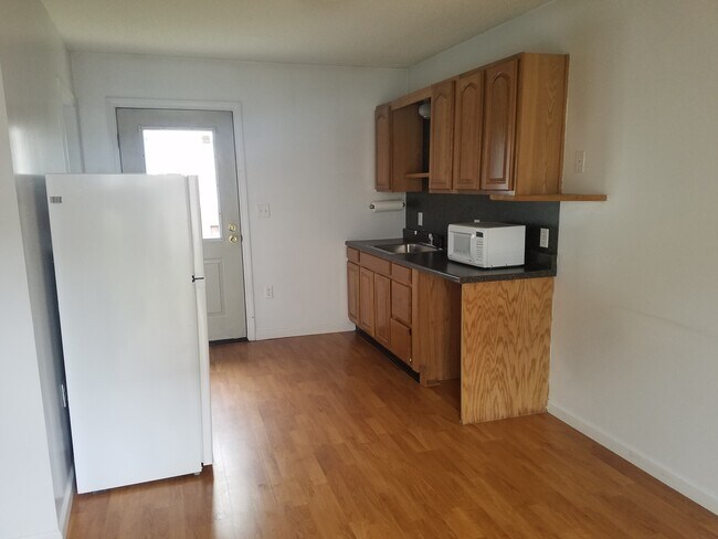 Foto del edificio - 557 W Church St