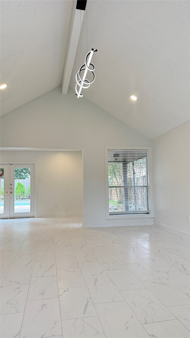 Foto del edificio - 4306 Shalom Creek Ln