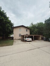 Building Photo - 1227 East Ave S