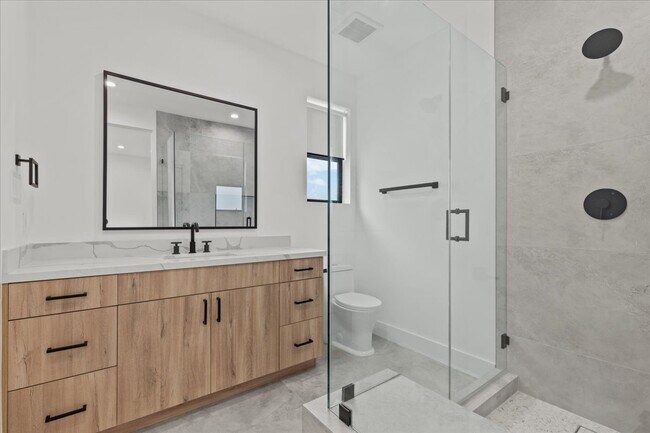 Foto del edificio - 3973 S Budlong Ave