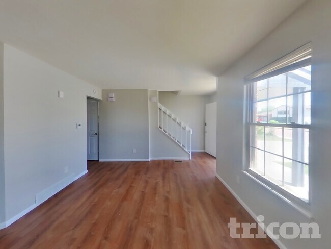 Foto del edificio - 7340 Windy Peak Dr