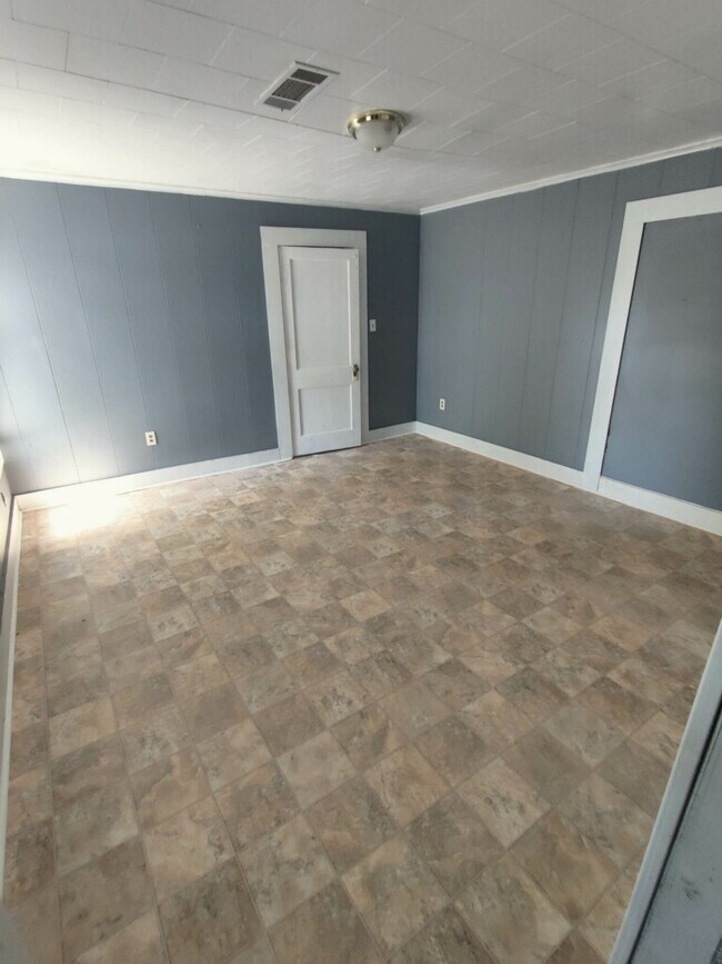 Foto del edificio - 617 S Canal St