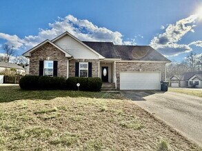 Building Photo - 729 Arrowfield Dr