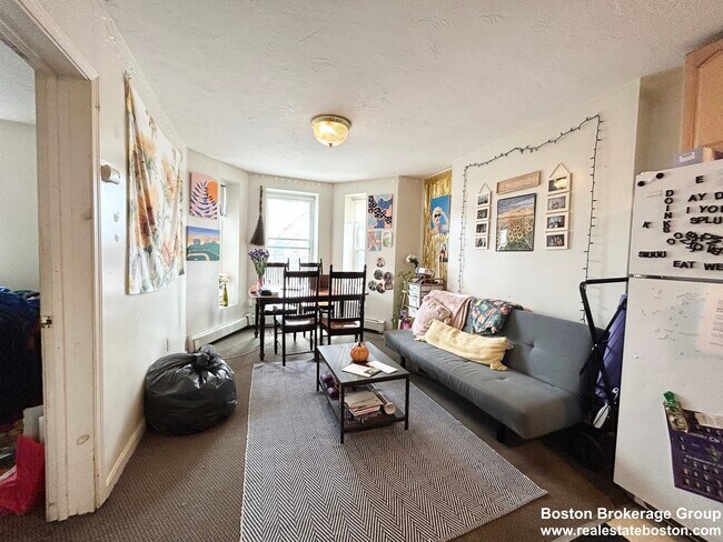 Foto del edificio - 90 Hammond St