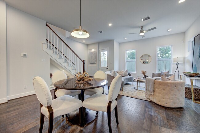 Foto del edificio - 853 Mansfield St