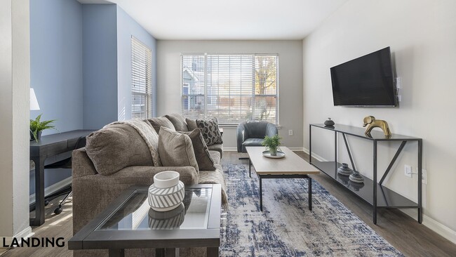 Building Photo - 261 Veterans Pkwy