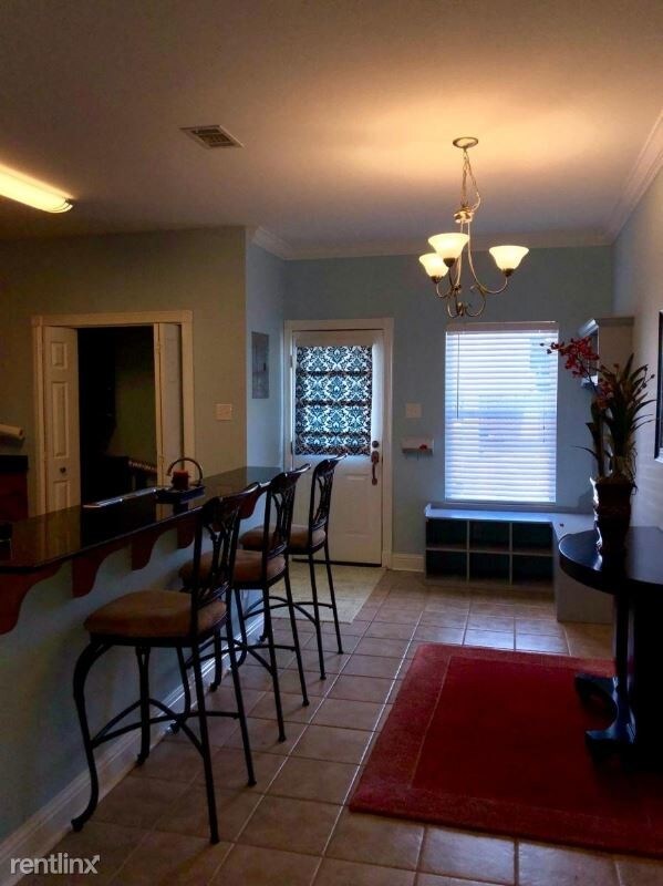 Building Photo - 2 br, 2.5 bath Townhome - 1282 Tropical Cove