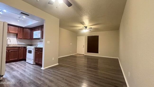 Building Photo - 1340 N Recker Rd
