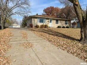Building Photo - 2806 W 47th St
