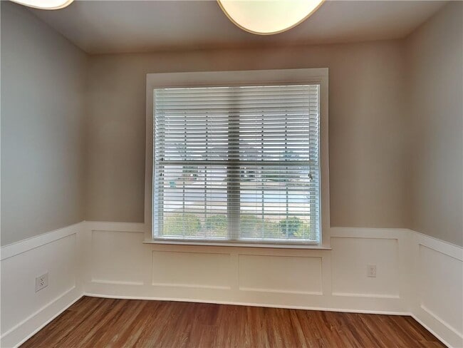 Foto del edificio - 203 Margrave Dr