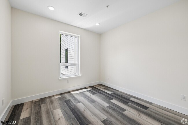 Foto del edificio - 448 S Orange Ave