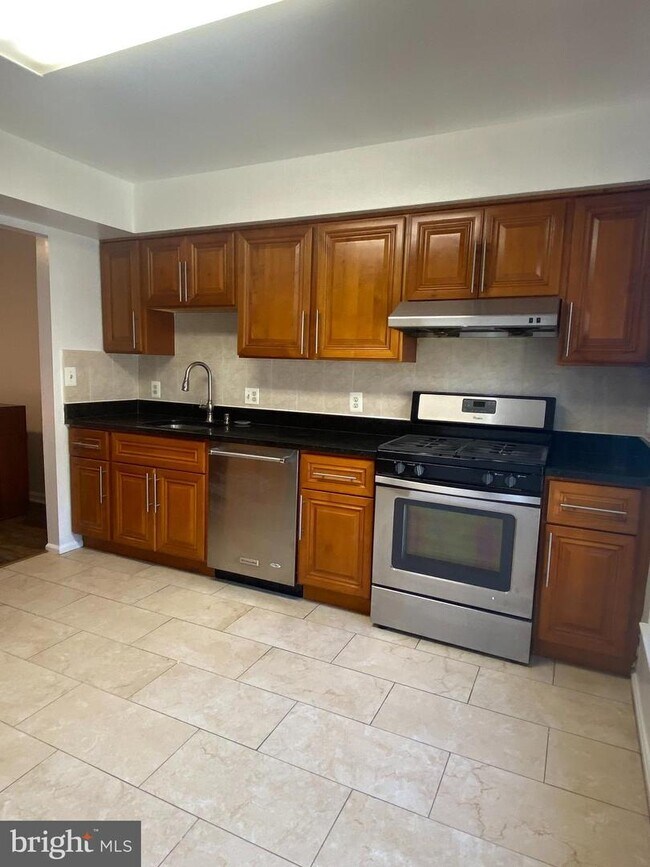 Foto del edificio - 14337 Rosetree Ct