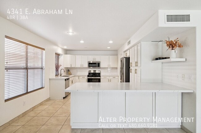 Foto del edificio - 4341 E Abraham Ln