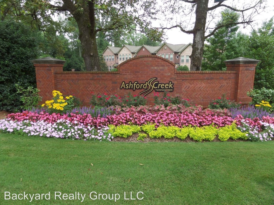 3662 Ashford Creek Vw NE, Atlanta, GA 30319 House Rental in Atlanta