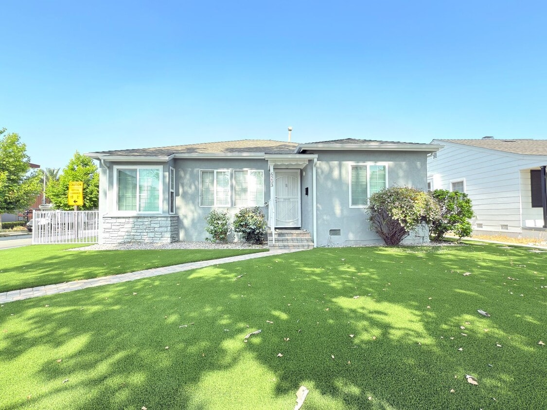 Primary Photo - Rare North Hollywood Home with Bonus Space...