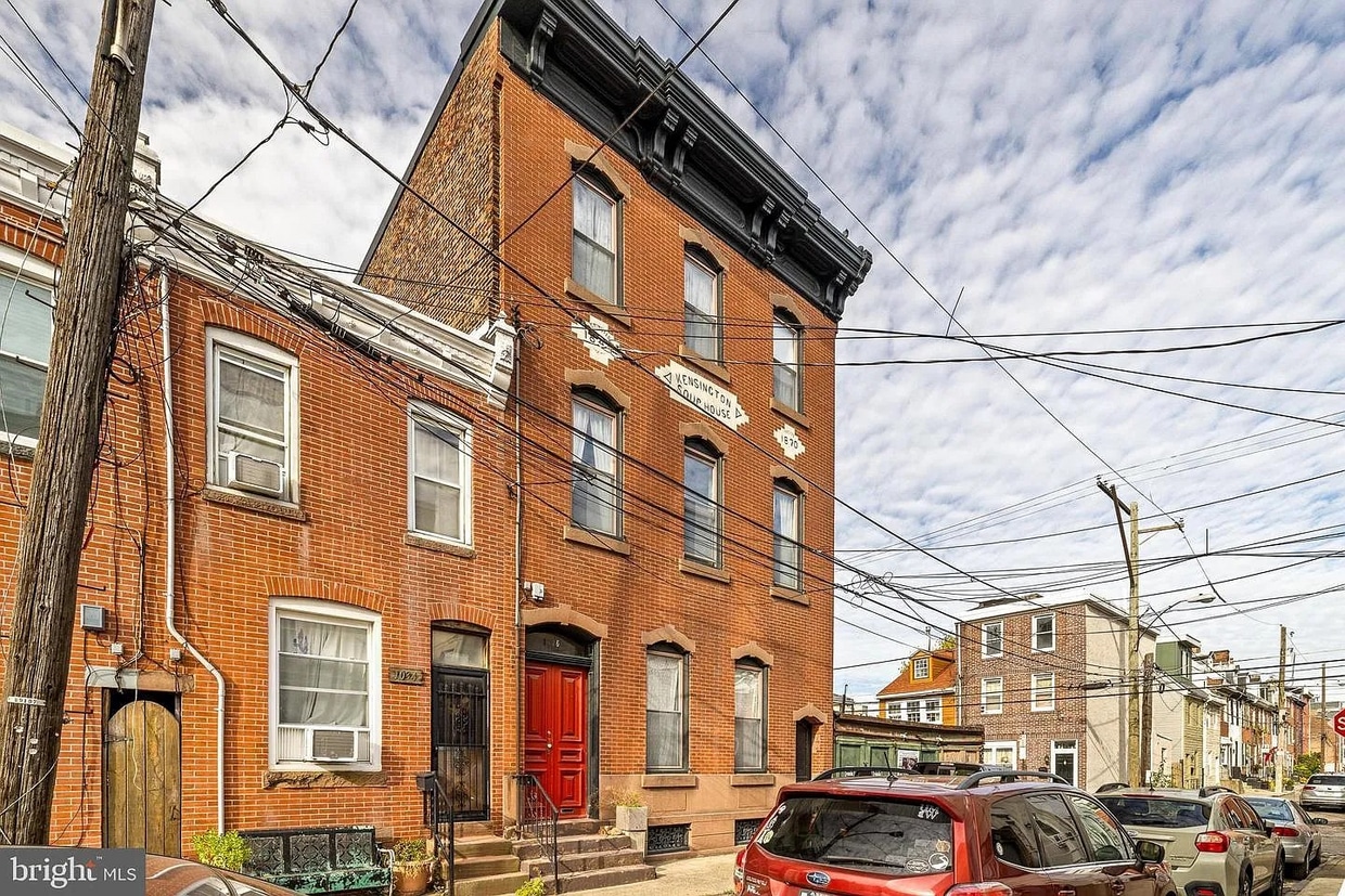 Foto principal - 1036 Crease St