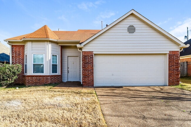 Building Photo - 1024 Scofield Dr