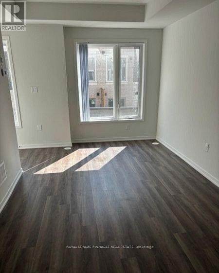 Building Photo - 151 Honeycrisp Cres