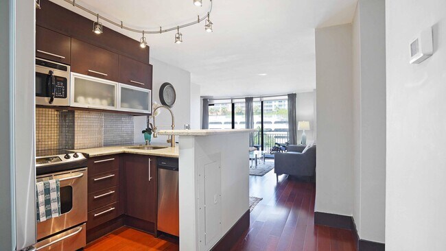 Foto del edificio - 3031 N Ocean Blvd