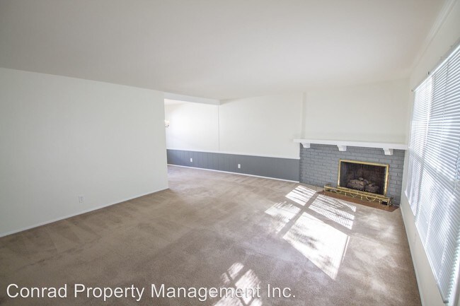 Building Photo - 5424 Kester Ave