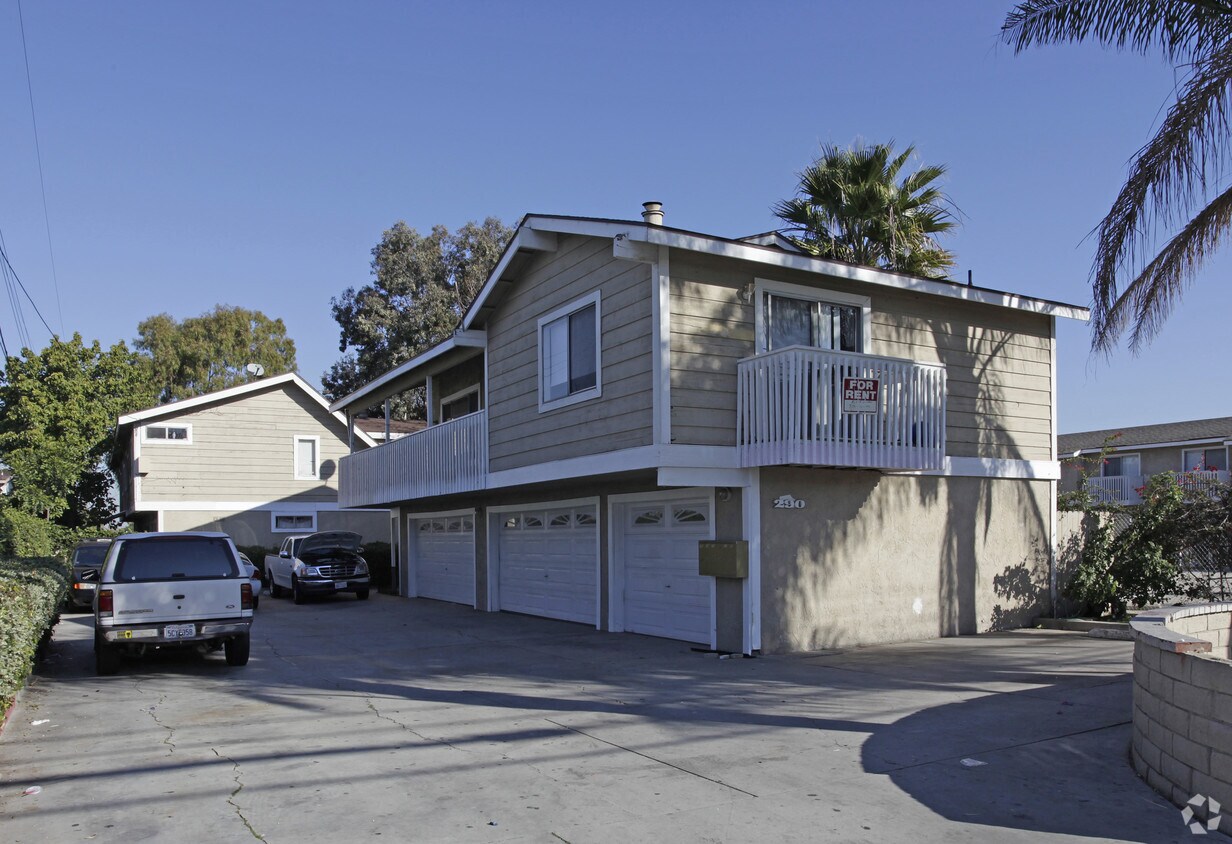 Primary Photo - Avocado Villas