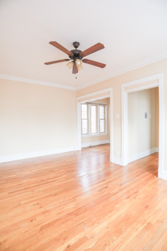 Building Photo - 4443 N Damen Ave