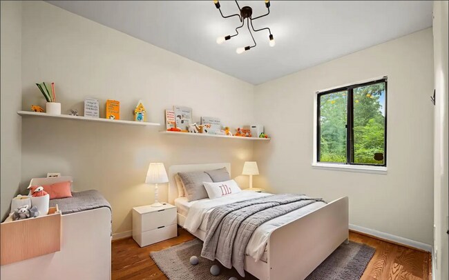 Building Photo - 8870 Spiral Cut