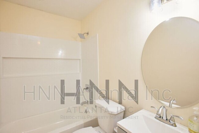 Building Photo - 4370 Springwood Ter