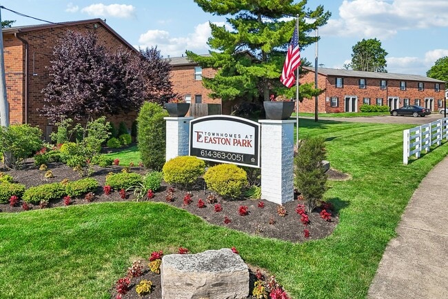 Building Photo - Townhomes at Easton Park