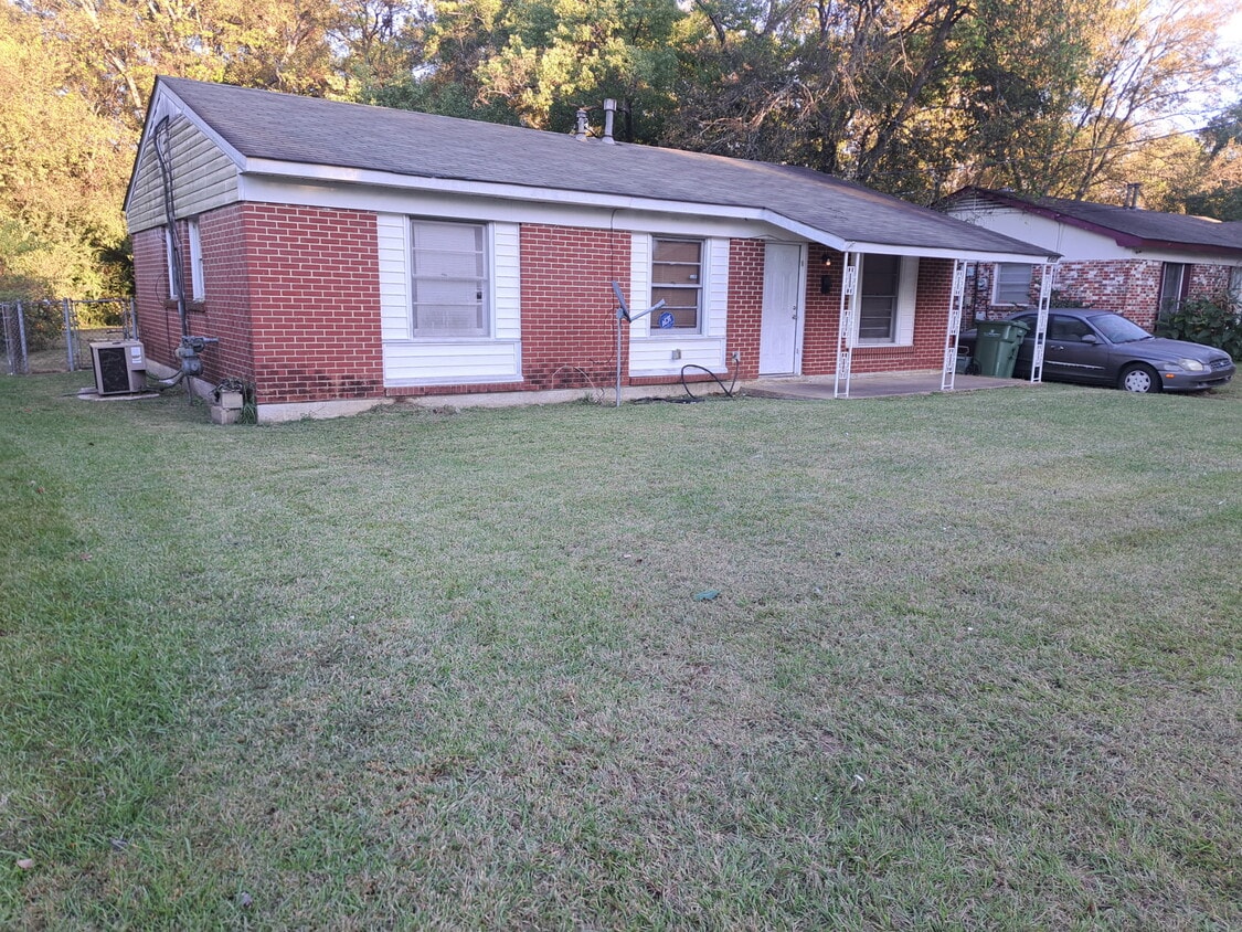 Foto principal - 4046 Keating Dr