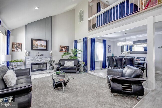 Building Photo - 7813 Mulberry Bottom Ln