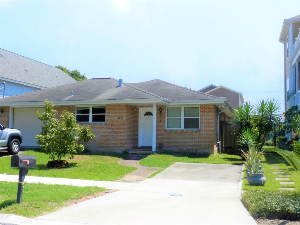 Primary Photo - 6755-6757 Avenue A