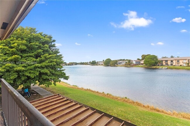 Building Photo - Northwest 169th Street, Hialeah, FL 33015 - 3 BR 2.5 BA townhouse