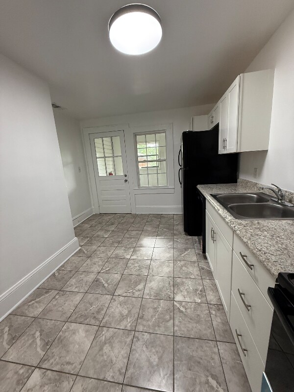 Foto del edificio - 315 Hillcrest Dr
