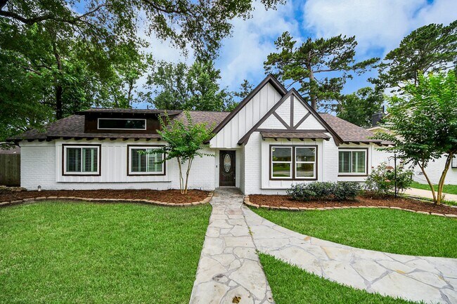 Building Photo - 25511 Many Oak Dr