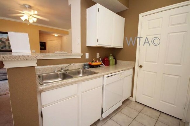 Foto del edificio - 3 bedroom in AUSTIN TX 78736